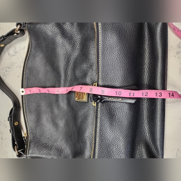 *Perfect* Dooney & Bourke Shoulder Bag - Picture 7 of 7